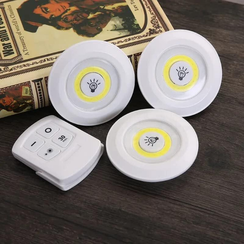 Pack 3 Luces LED WT-141 con mando a distancia, diseño minimalista y moderno, iluminación regulable para ambientes elegantes.